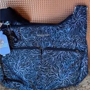 Baggallini black and gray Floral Crossbody Shoulder Bag
